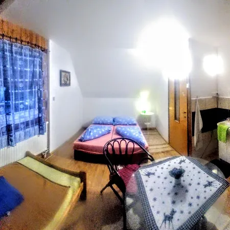 Holiday home Strbianka *
